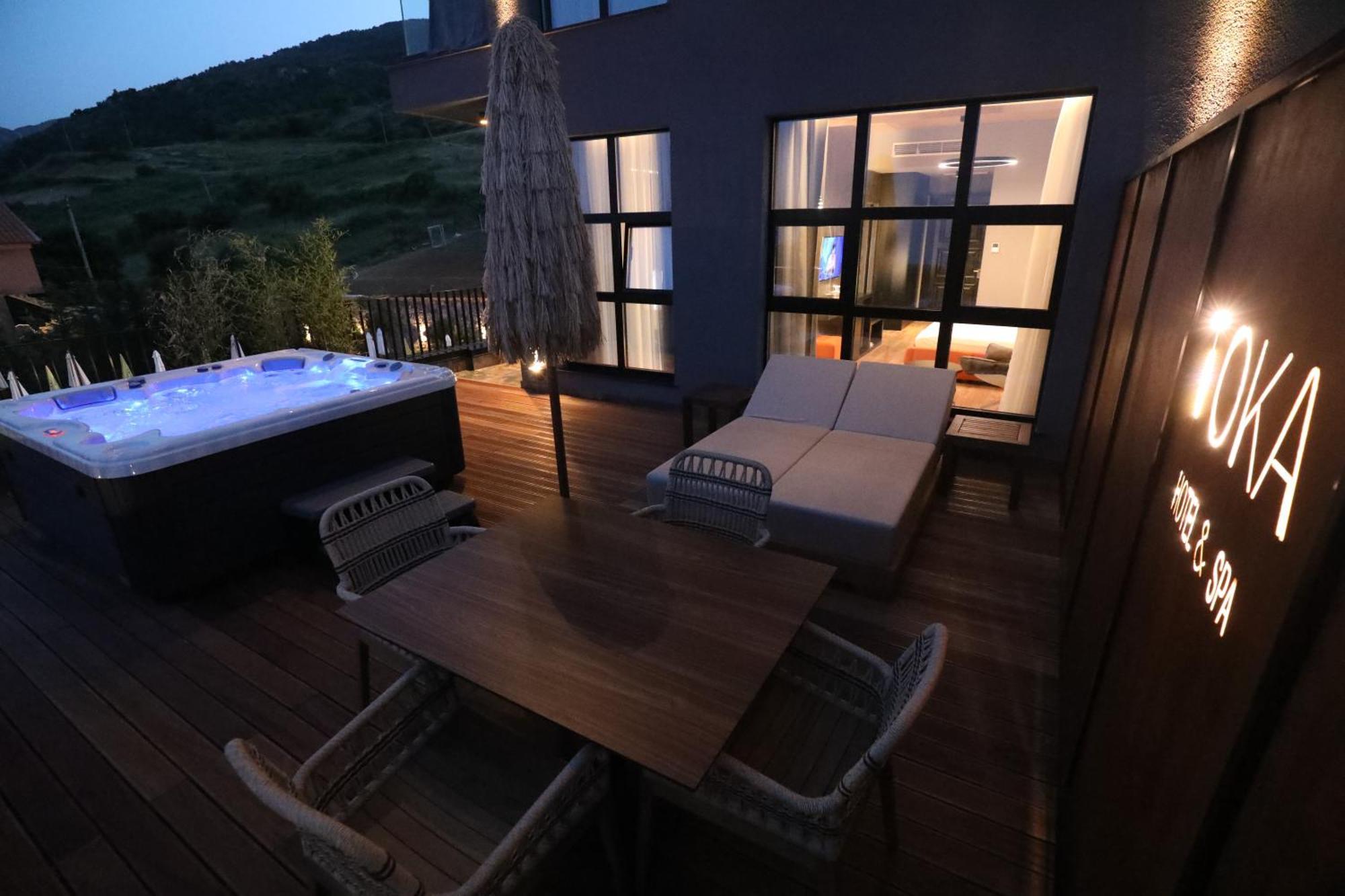 Toka Restaurant Hotell