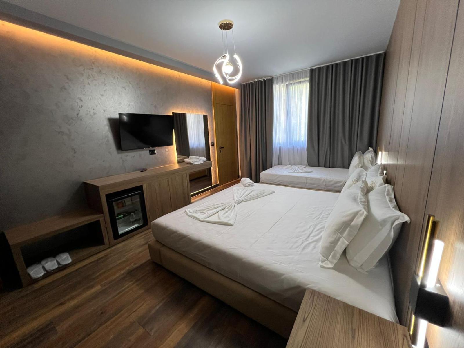 Hotell Toka Restaurant Udenisht