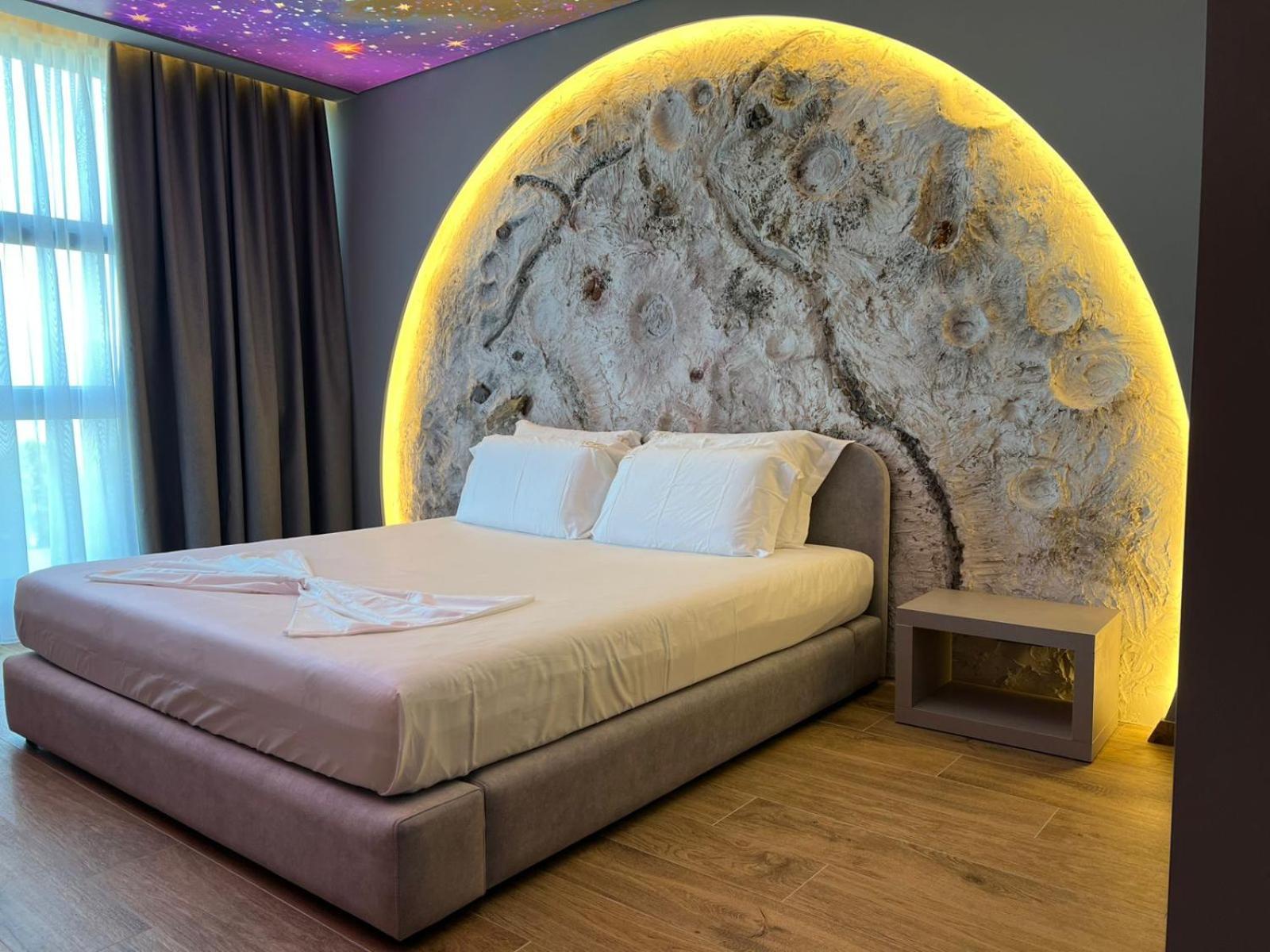 Toka Restaurant Hotell